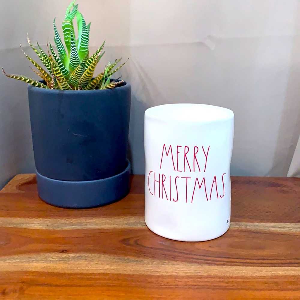RAE DUNN Candle